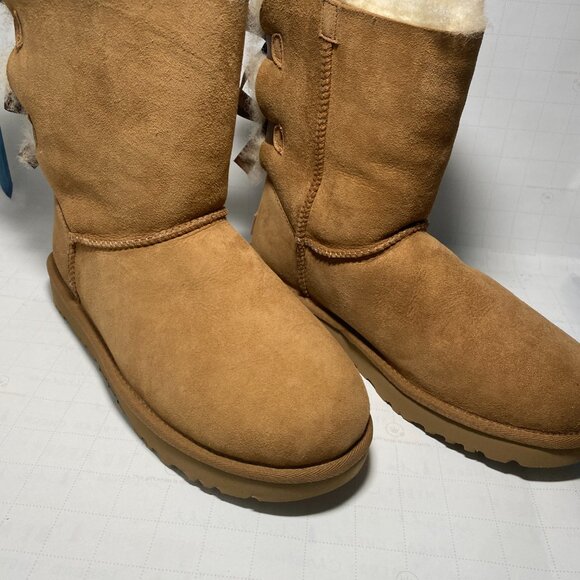 UGG Womens Bailey Bow II Winter Boots - Chestnut Size 9 & 10 - Picture 4 of 8